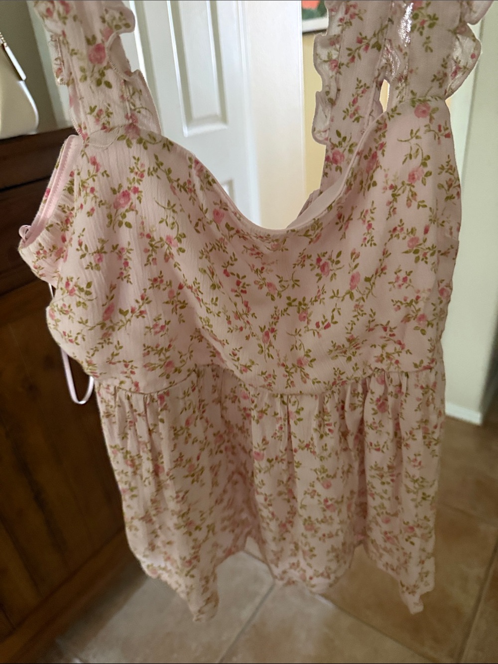 ' Pink Floral Ruffle too - Picture 4 of 4